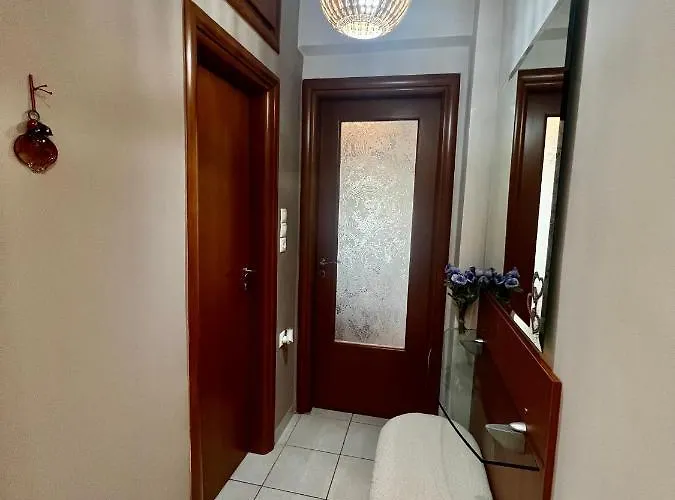 Elegant Downtown Retreat Apartamento