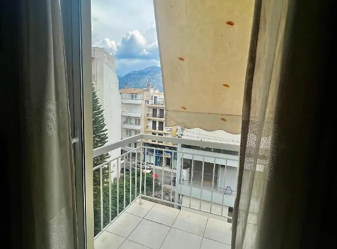 Apartamento Elegant Downtown Retreat