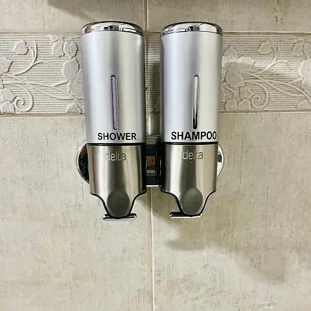 Elegant Downtown Retreat *