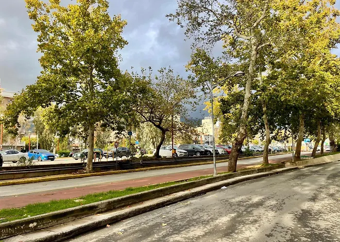 Elegant Downtown Retreat